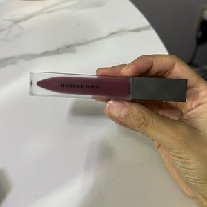 Used one time Burberry colour 53- oxblood
